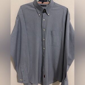 Tommy Hilfiger men’s button down dress shirt blue